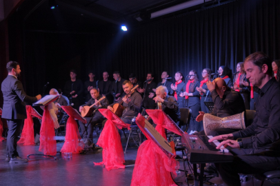 Bursa İnönü THM Gençlik Korosu ile Kulaklar Temizlendi