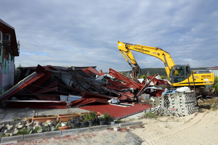 Bursa Mudanya’da Kaçak Yapılara Kararlı Adım