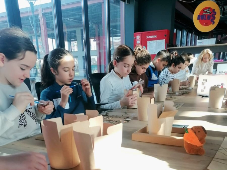 Bursa Nilüfer'de Çocuklar Sanatla İç İçe