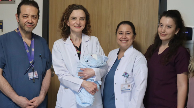 Bursa Şehir Hastanesi'nde İlk Tüp Bebek Başarısı