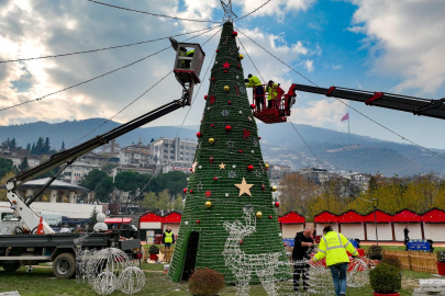 Yeni Yıl Meydanı: Eğlence ve Anılar Dolu 19 Gün