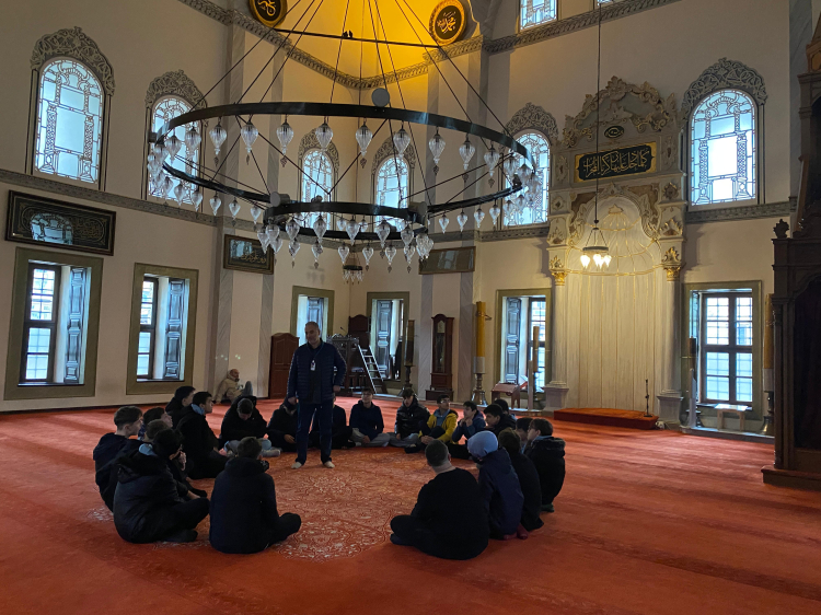 Adım Adım Kadim Bursa Yürüyüş Etkinliği