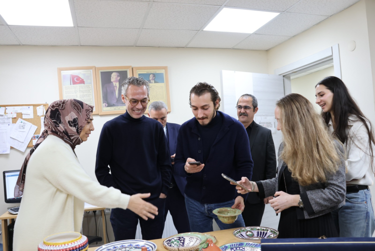 Bursa'da Moda Rüzgârı Esti