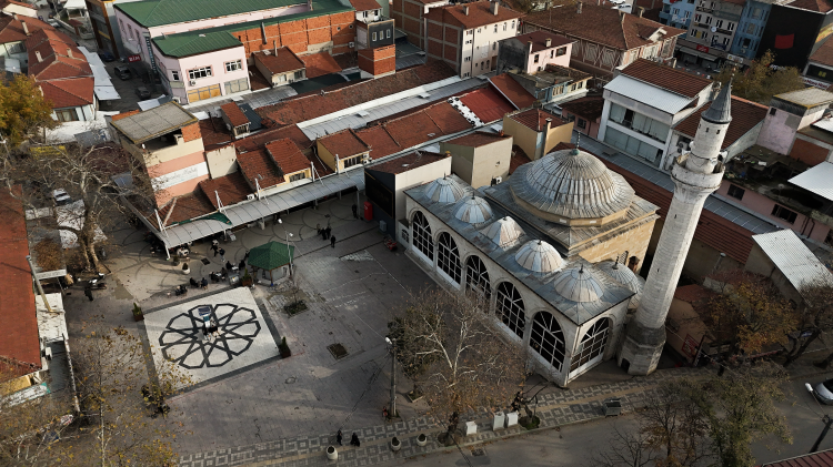 Şehit Hava Pilot Binbaşı Serdar Uslu Meydanı