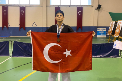 İzmirli Genç Sporcu Dünya Üçüncülüğü Başarısı