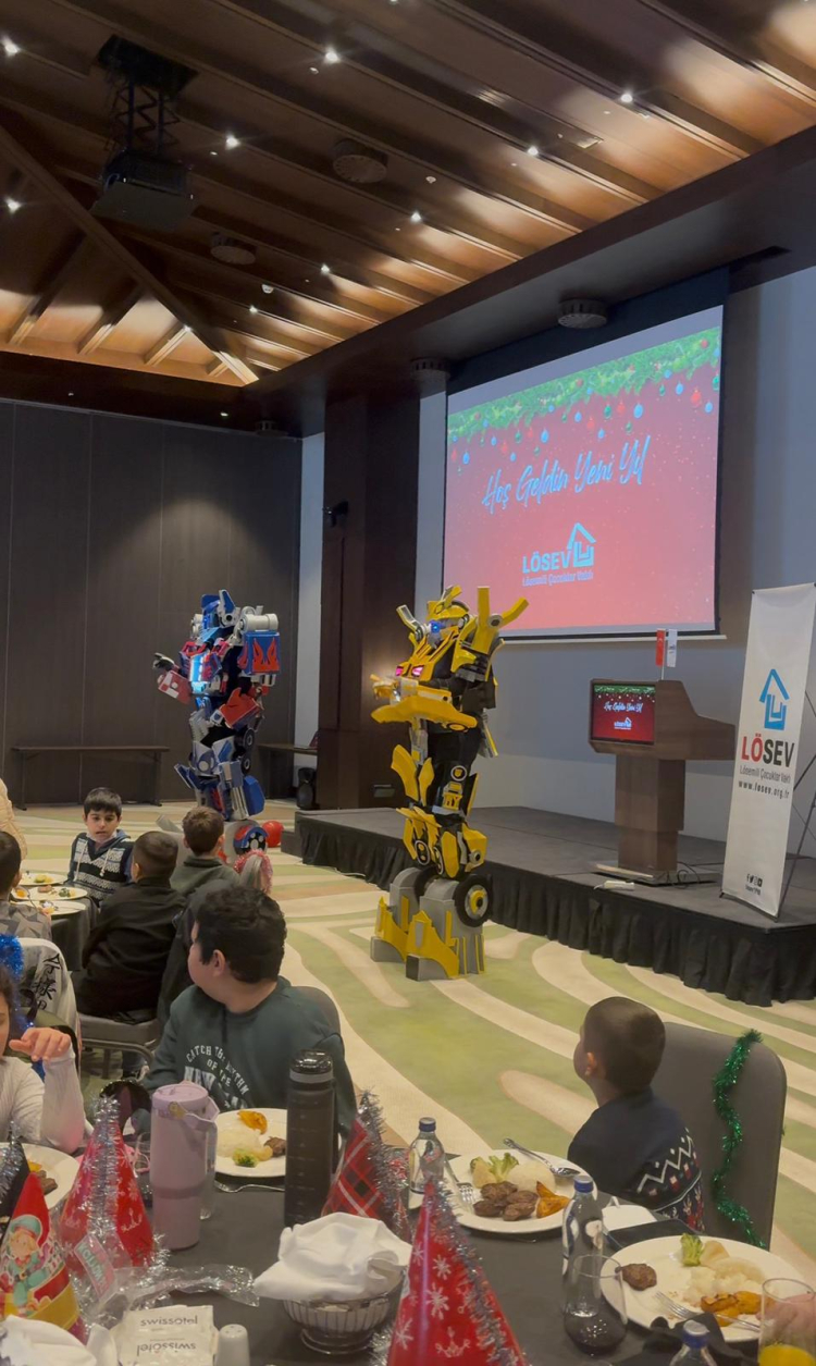 Lösemili Çocuklara Yeni Yıl Umudu