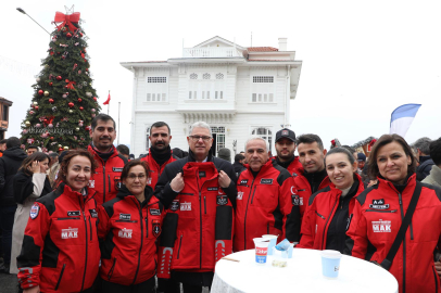 Mudanya’da Yeni Yıl Kutlaması ve Belediye Çalışanlarına Teşekkür