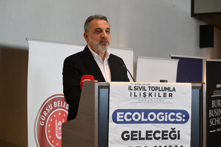 Gelecek İçin Gençlerin Rolü