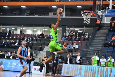 TOFAŞ, Trabzon'da Zorlanan Mücadelede Uzun Nefesli Derbiye Gidiyor