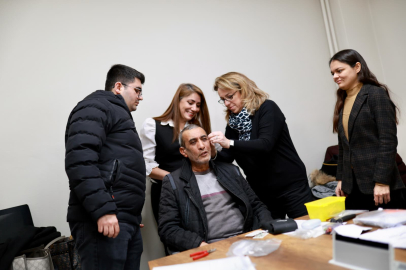 Bursa Gemlik’te Ücretsiz İşitme Cihazı Desteği