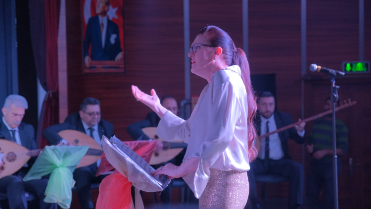 Bursa İnegöl’de TSM Korosu Konseri