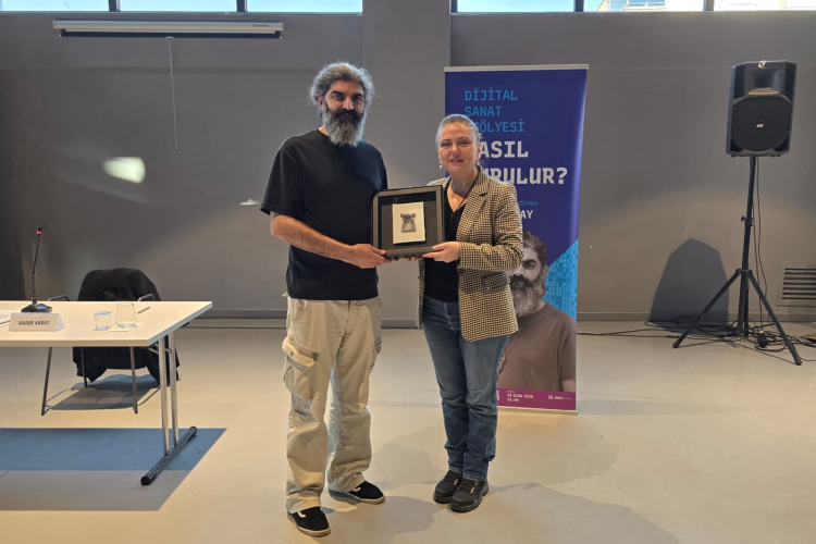 Nilüfer Belediyesi’nin Dijital Sanat Atölyesi için düzenlediği söyleşi