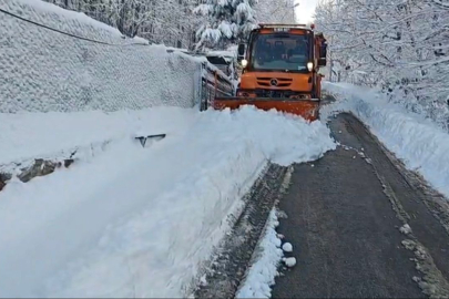 Bursa Osmangazi Belediyesi Kar Mesaisi Sürüyor