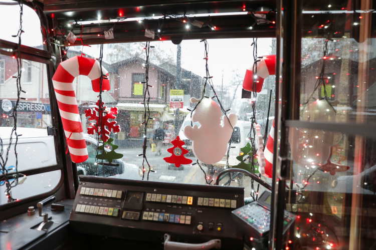 Yeni yıl coşkusu nostaljik tramvay ile kent merkeziyle buluştu