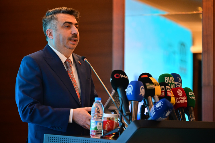 Sürdürülebilir Yönetim Vurgusu