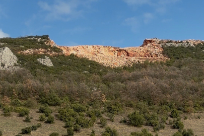 Bursa'da Taş Ocağında Kaya Düşmesi Tedirgin Etti
