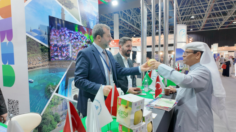 Gürsu Armudu Cidde Turizm Fuarı'nda Tanıtıldı