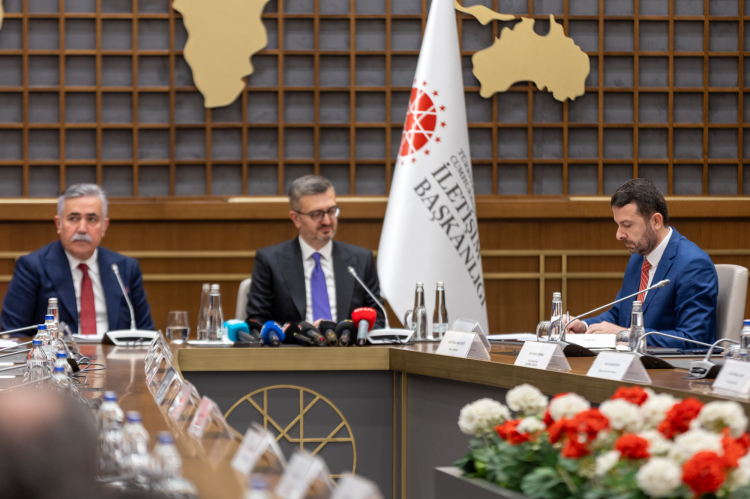 Yerel Basında Finansal Destek İçin Yeni Kredi Protokolü