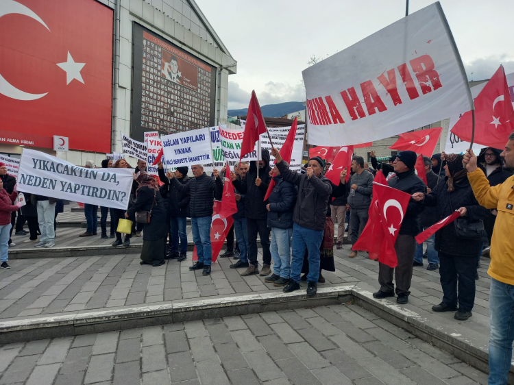 İmar Yasası Tepkisi: Bursa'da Yıkıma Karşı Bursalılar