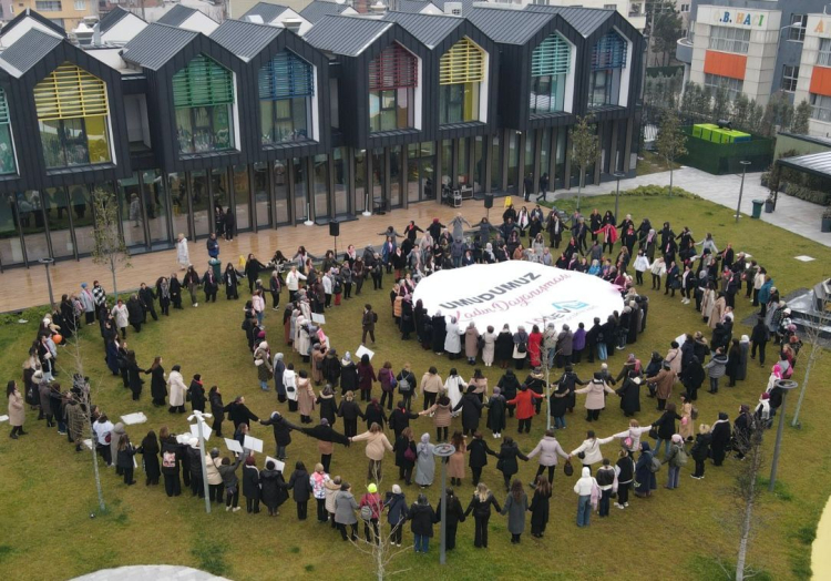 Kadınların Dayanışması ile Umut Yükseliyor