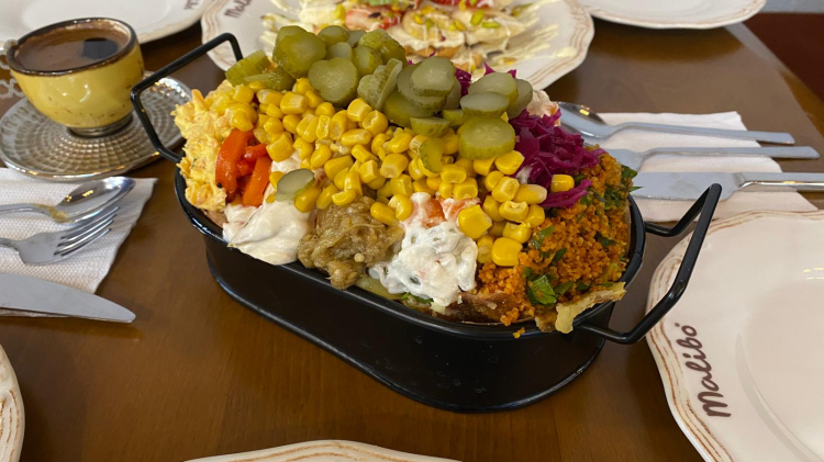 Malibo Özlüce’de: Kumpir, Ciğer ve Kavurma adresi