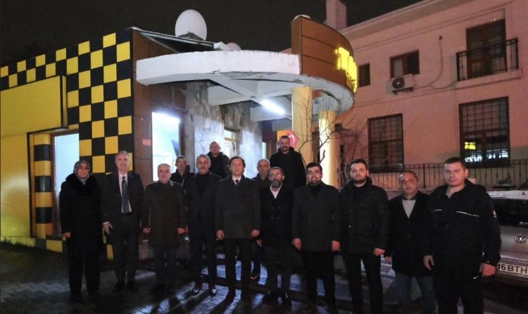 Yılbaşı Hazırlıkları ve Kamu Görevlilerinin Hizmet Anları