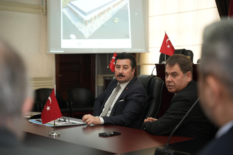 Yeni Kapalı Pazar Alanı ve Köylü Pazarı