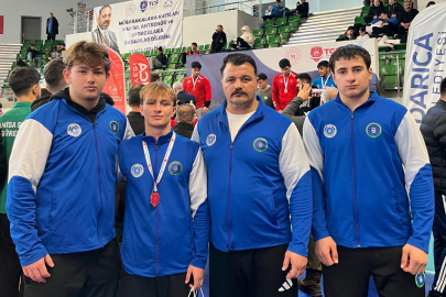 U17 Güreş Türkiye Şampiyonası'nda Bursa Başarısı