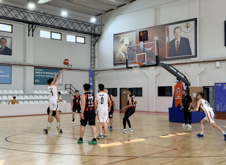 Basketbol Başladı