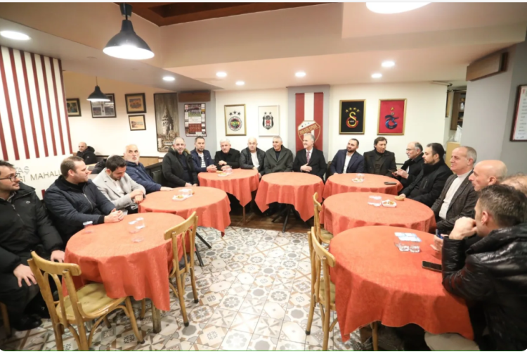 Bursa İnegöl’de İlk Teravih Gecesi Manevi Atmosferde