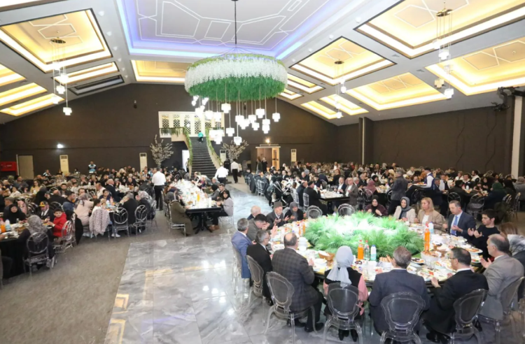 Bursa İnegöl’de Şehit Aileleri ve Gazilerle İlk Oruç Açıldı