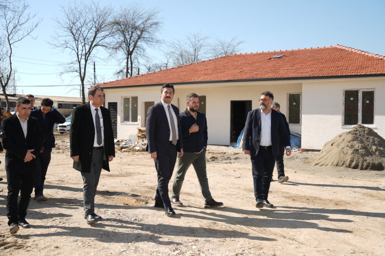 Hayvan Bakımevi ve Doğal Yaşam Alanı