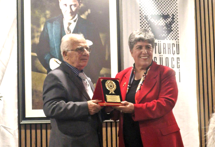 Mudanya Şubesi Canan Güllüyü Ağırladı