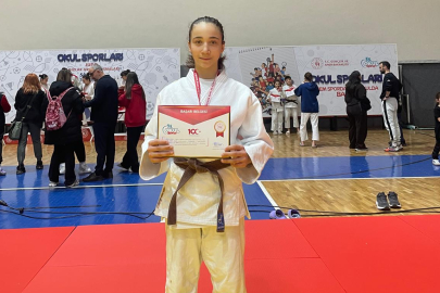 Mudanyalı Sporcu Duru Şimşek, Martta Bursa'yı Temsil Edecek