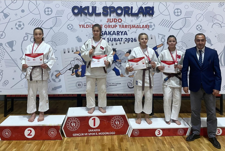 Mudanyalı Sporcu Duru Şimşek, Martta Bursa'yı Temsil Edecek