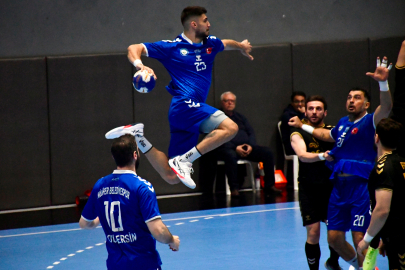 Nilüfer Belediyespor Erkek Hentbol Takımı 36-29