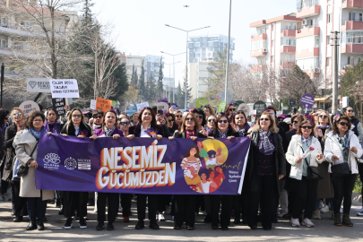 Nilüfer Belediyesi ve Kent Konseyi iş birliğiyle Kadınların Toplumsal Hayattaki Yeri İçin Program