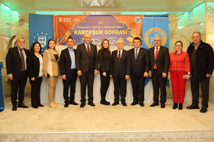 İftar Sofralarında Dayanışma ve Kardeşlik