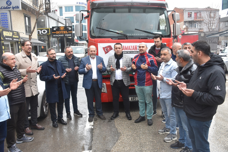 Ramazan Sevincini Bursa'dan Gazze'ye Taşıyor