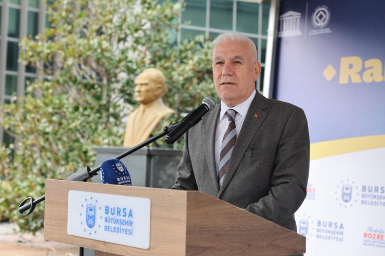 Bursa Büyükşehir Ailesi Bayramlaştı