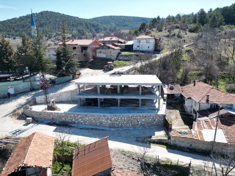 Mahallelerin ortak kullanım alanları için malzeme yardımı