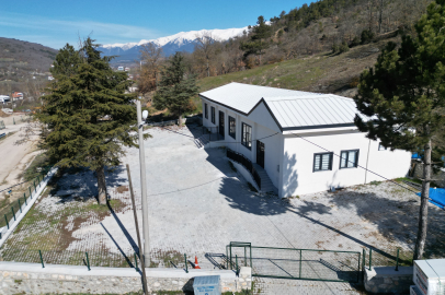 Mahallelerin ortak kullanım alanları için malzeme yardımı