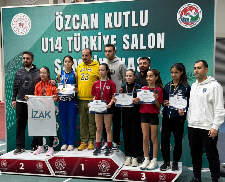 Bursa Büyükşehirsporlu Atletler Türkiye Şampiyonası’nı 3 Madalyayla Tamamladı
