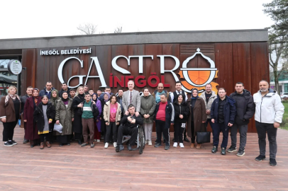 Bursa İnegöl'de Başkan Taban Engelli Öğrencilerle Kahvaltıda