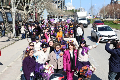 Nilüfer’de Kadınlar İçin Eşitlik ve Barış Yürüyüşü