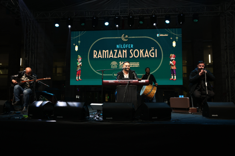 Ramazan Sokağı'nda Kars Gecesi