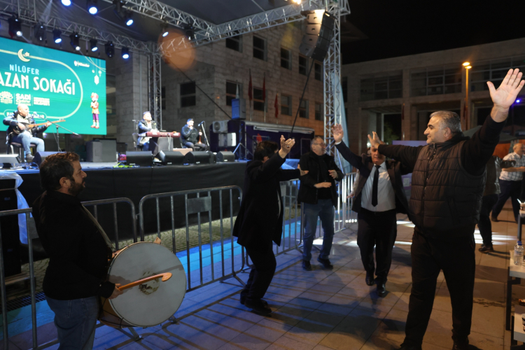 Ramazan Sokağı'nda Kars Gecesi