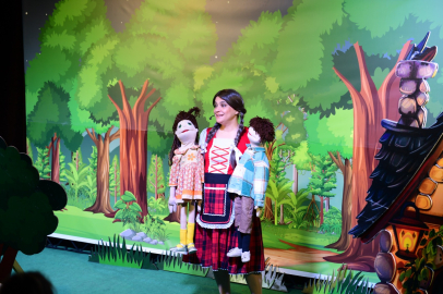 Çocuklar İçin Hansel ve Gretel: Interaktif Tiyatro Deneyimi