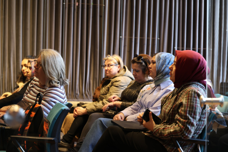 Parfüm Yapımı Atölyesi