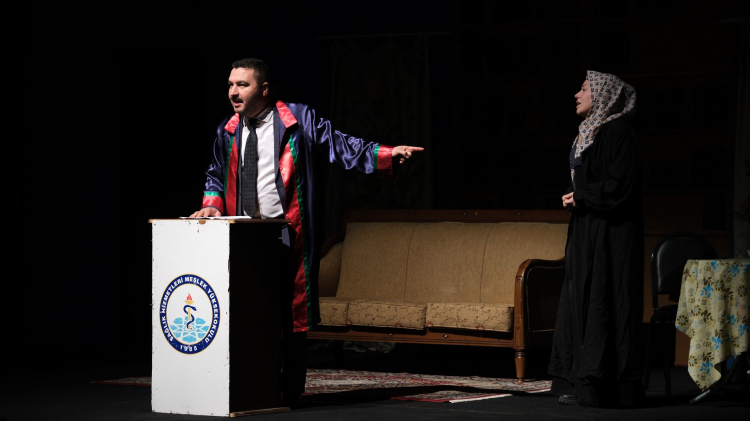 Bursa Yıldırım’da 28 Şubat Tiyatroyla Anlatıldı